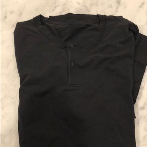 Lulu lemon men’s black tshirt